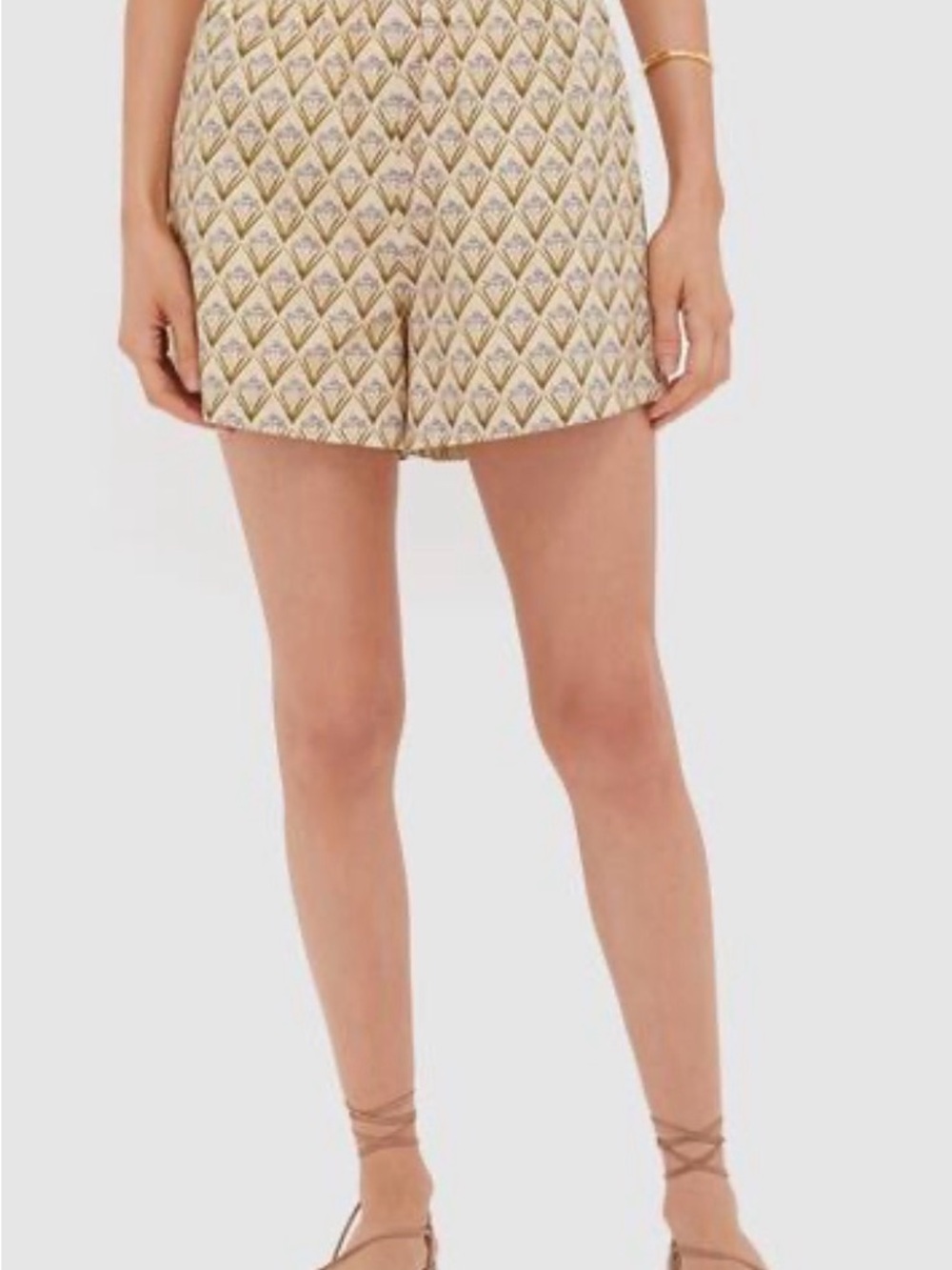 Beige Trellis Floral Jasmine Hyacinth House Shorts